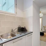 Expat Renting - Le Volta - Terrasse - Netflix *
