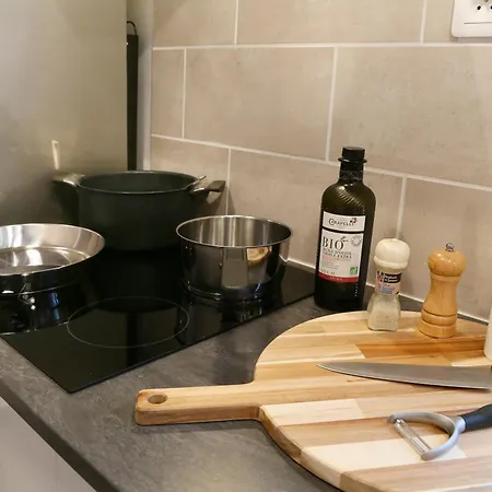 Expat Renting - Le Volta - Terrasse - Netflix