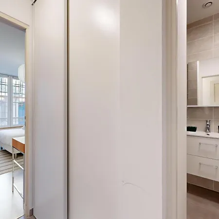 Expat Renting - Le Volta - Terrasse - Netflix Lägenhet