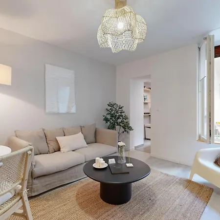 Expat Renting - Le Volta - Terrasse - Netflix